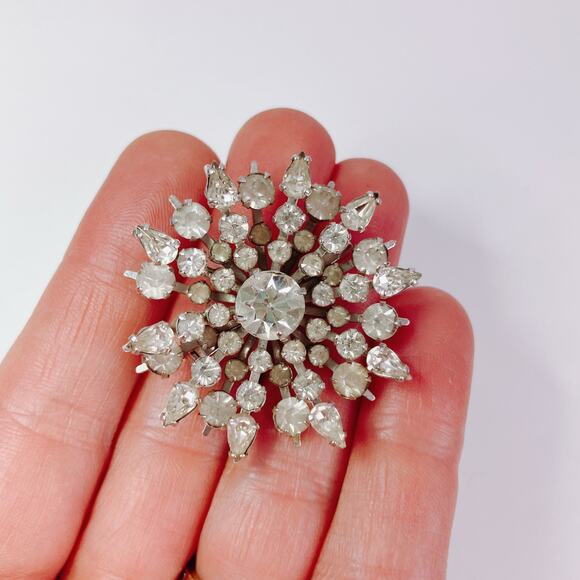 VTG 50s 60s Rhinestone Starburst Brooch Silver Tone Mid Century Pin - Picture 2 of 10
